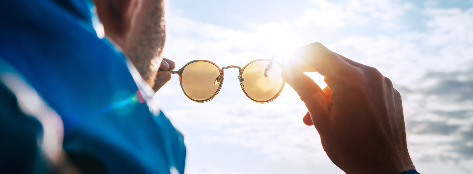 Jakie korekcyjne okulary przeciwsłoneczne wybrać?